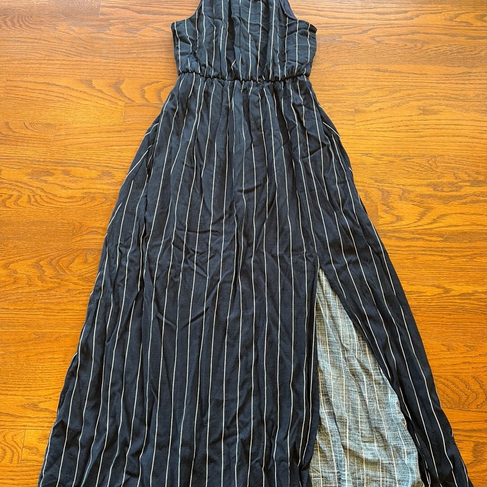 Elegant Black Striped Maxi Dress